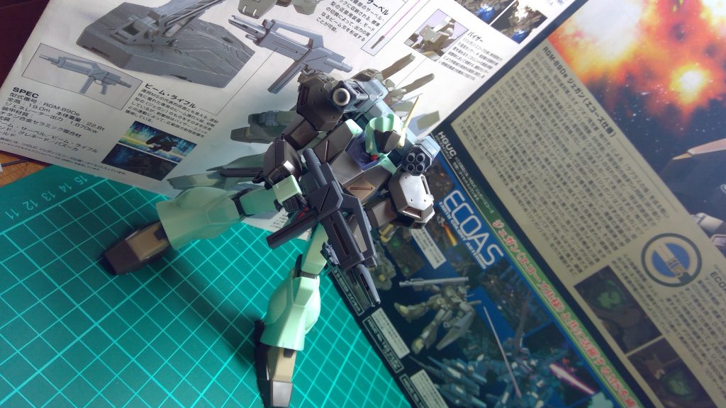 ジェガンキャノンGのビームライフル斜め撮りです