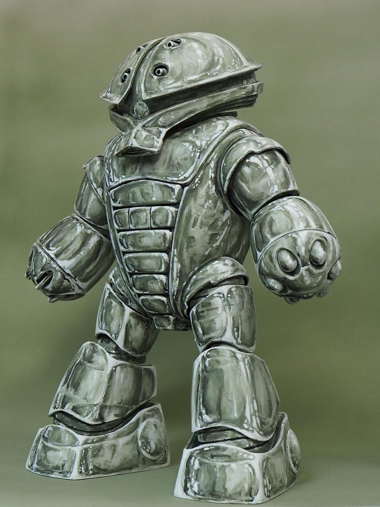 左のやや斜め下を視点イメージとして塗りました。なので、この位置が一番見栄えする…と思います。