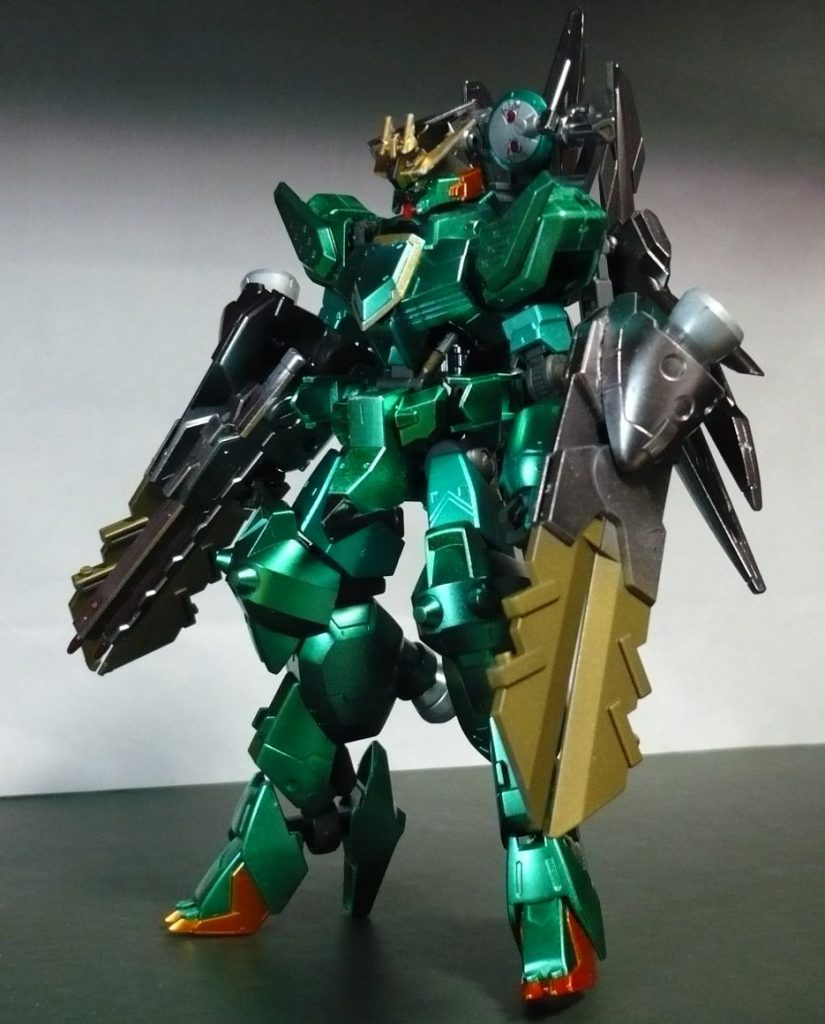 全身。本体はアスタロト、キマリス、ウヴァル、バルバトス第六形態をミキシング。本体のグリーンはルミナスメタグリーン、金属色はヘビーガンメタリック、オレンジはメタリックマーカーセット2のメタリックオレンジ、黒はメタリックマーカーセット2のメタリックブラック、両腕のシザーズはゴールド、アンテナはガンダムマーカーアドバンスセットのレッドゴールドです。他にはシャインシルバーと、ロイヤルメタレッドを使用しています。
