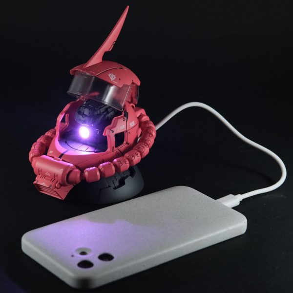 iPhoneで光るザクヘッド