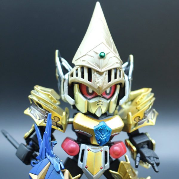 アーサーガンダムMk-Ⅲ　剣王の装（キングフォーム）