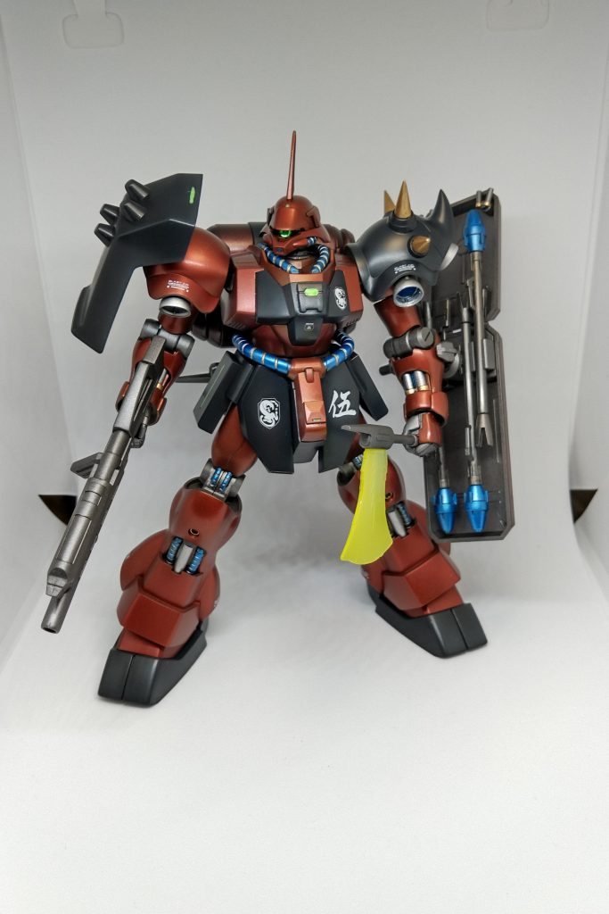 ビームアックスは刃の根元らへんにクリアホワイト吹いてグラデーションつけてます。