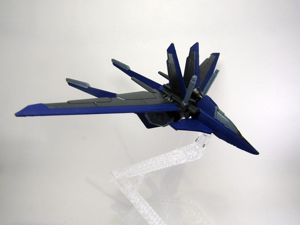 フォースシルエットフライヤーが飛んできて………