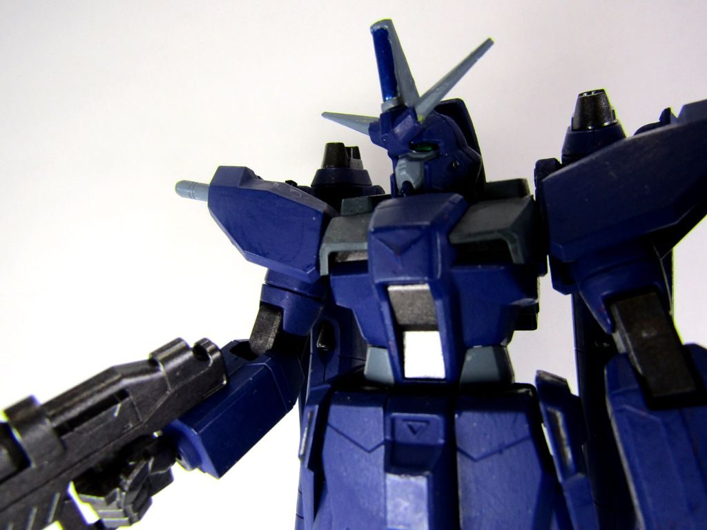 良い構図が思い浮かばなかったので、写真少ないです。自衛隊のブルーインパルスが使っていた飛行機にF86-F、通称”セイバー”というのがあったのが作成動機です。