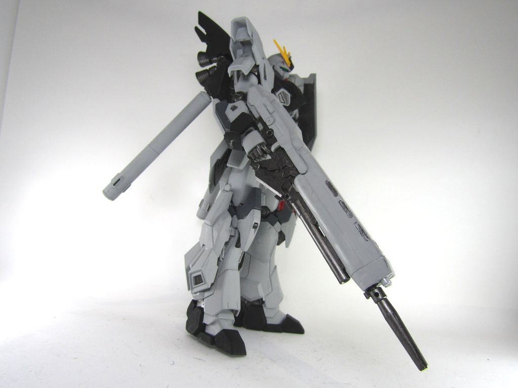 νガンダム ｰ ID–5枚目/制作者：Edmond.Tama