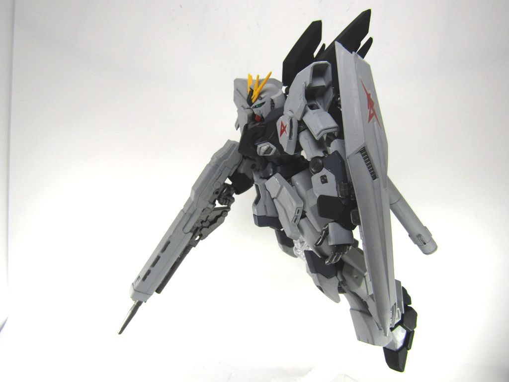 νガンダム ｰ ID–4枚目/制作者：Edmond.Tama