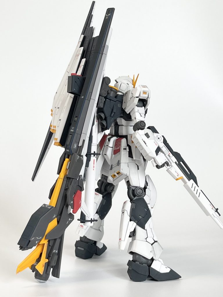 オマケとしてHWSパージ状態のνガンダムも。このショットお気に入りです