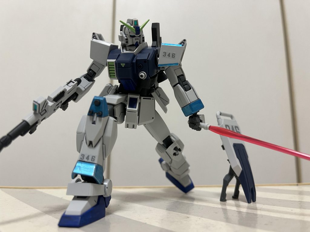 サーベルもブルーにすれば良かったですかね?