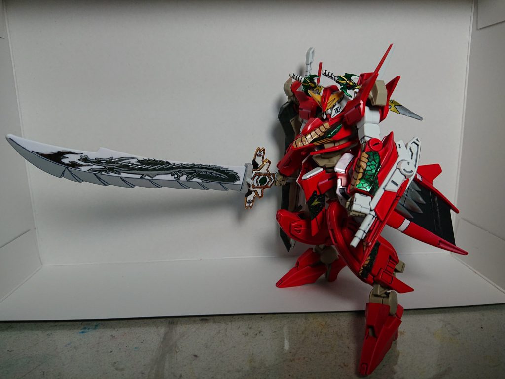 改造は首が埋りすぎてしまうので、1mm伸ばした程度です。