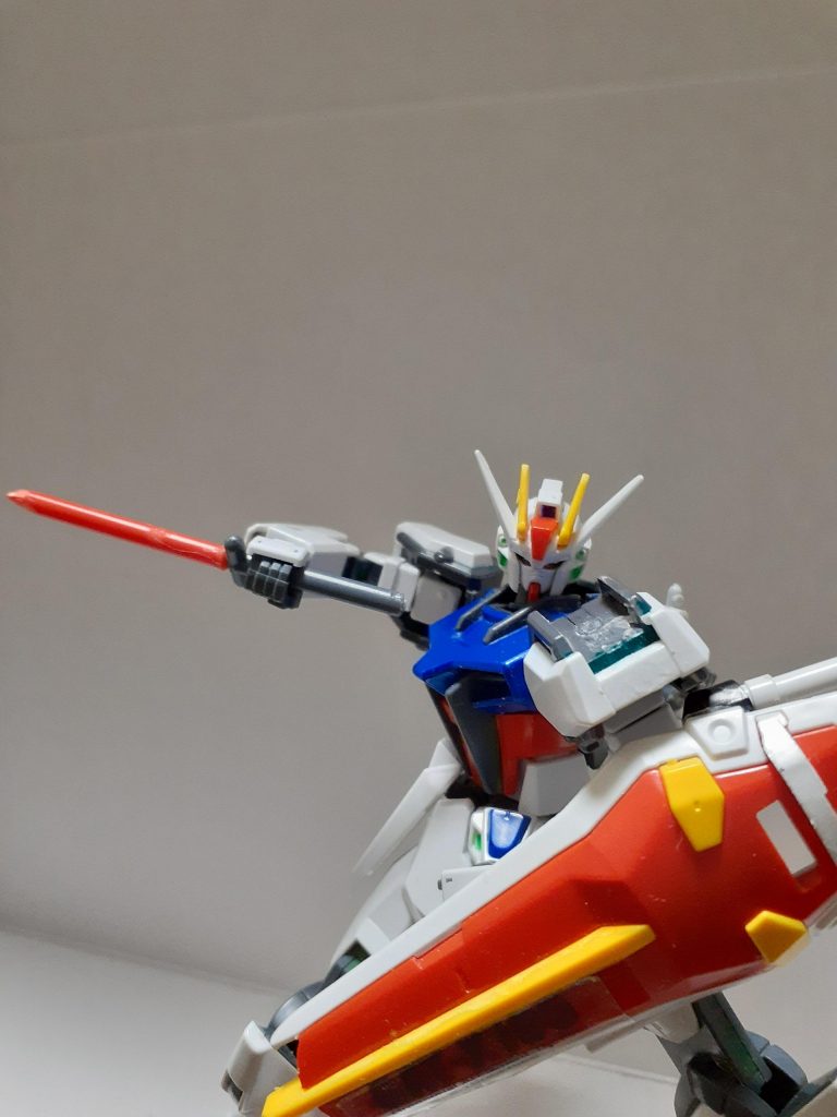 あとは、超電流ナイフです。熱で相手を一刀両断できます。