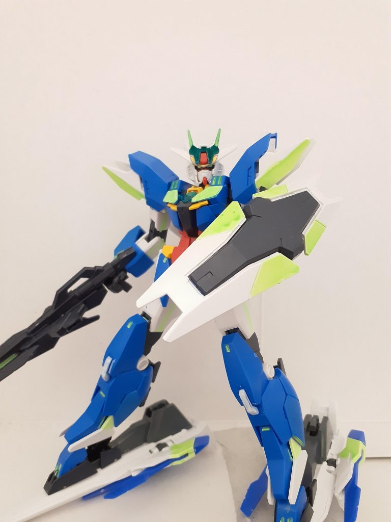 全体はこんな感じ。脚部にはオーライザーの左右のあれを取り付けました。