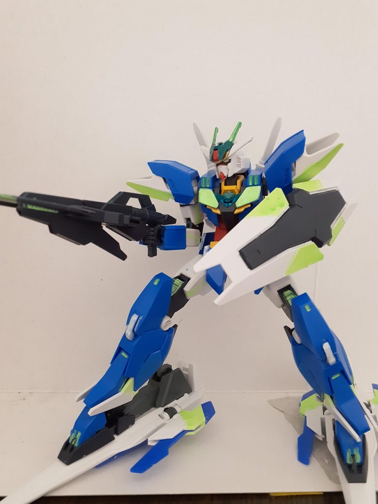 これによって、水陸関係なく滑走できます。