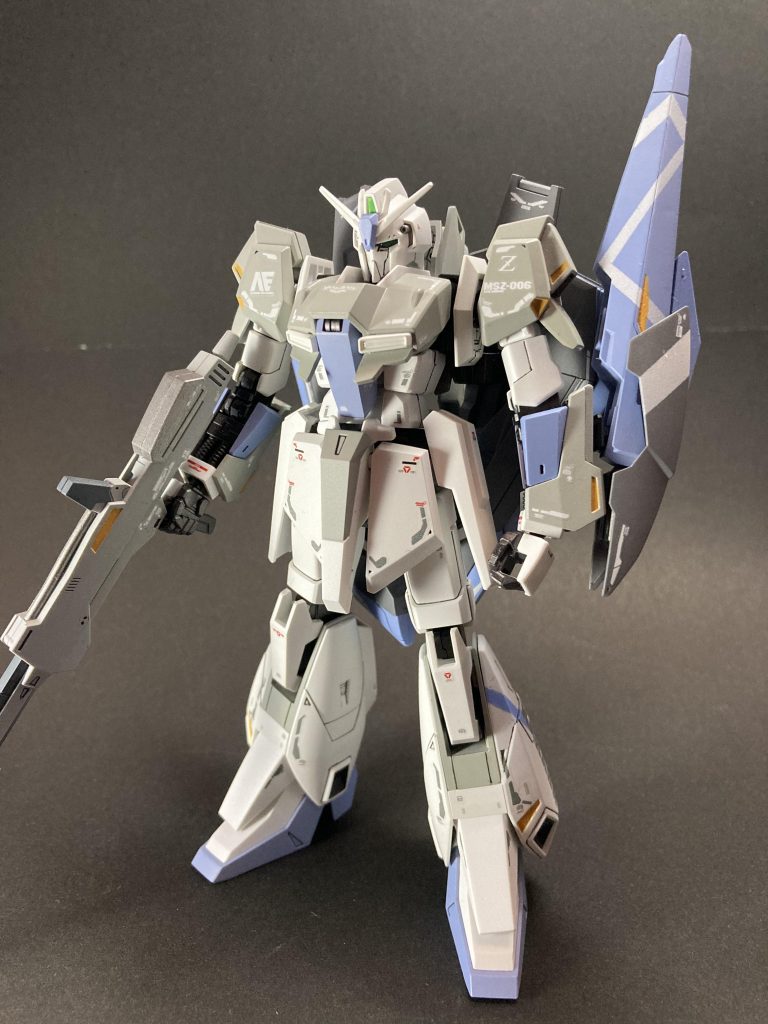 僕が作ってもそこそこカッコいいという、なんとも素晴らしい造形ですね