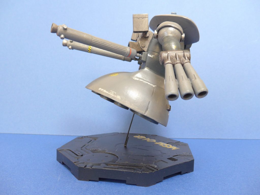 横から。足なんて飾りっすよね!