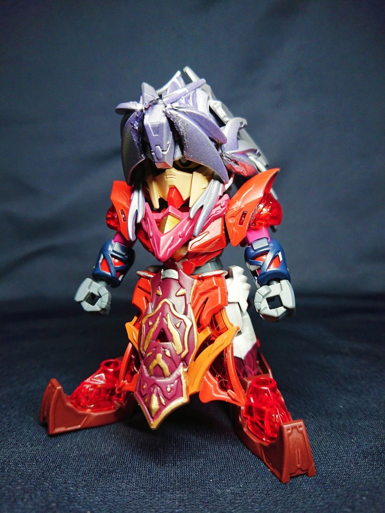 デザインイメージはロマサガRS風。斎天大聖悟空インパルス(赤クリアパーツ)をベースに、諸葛亮フリーダム、周瑜アカツキ、呂布シナンジュを使用しました。ブルーと違いスカート部分はサイドが無く、可動させたときの動きははっきりしています。