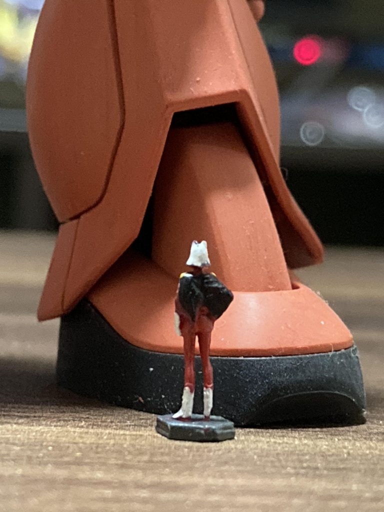 1/144シャア・アズナブル–3枚目/制作者：でっきぃ