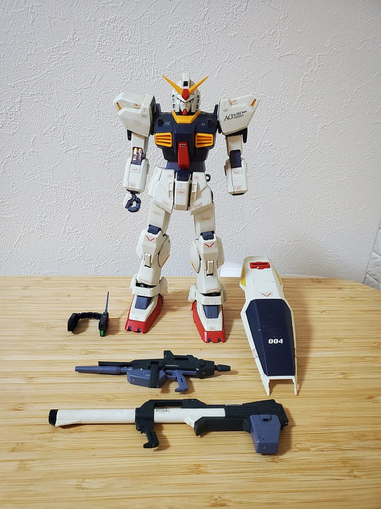昔作ったガンダムMk-Ⅱ ver.2.0を実家から回収した時、パーツ欠損してたので修理も兼ねて制作しました。