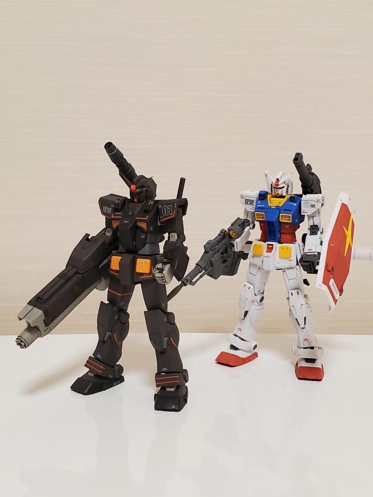 MSDのヘビーガンダムと。映画で中期型が出るとわかった時、もう一つ買うか悩みましたが、映画版が出るかもと思っていたので予想通りプレバンで出たので速攻予約しました。ドアンザクと共に届くのが楽しみです。