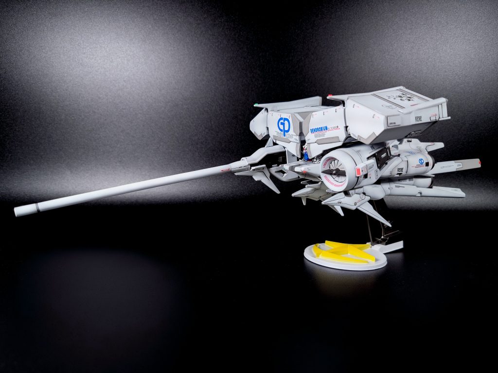 1/550でも庶民の家には十分すぎる全長です。