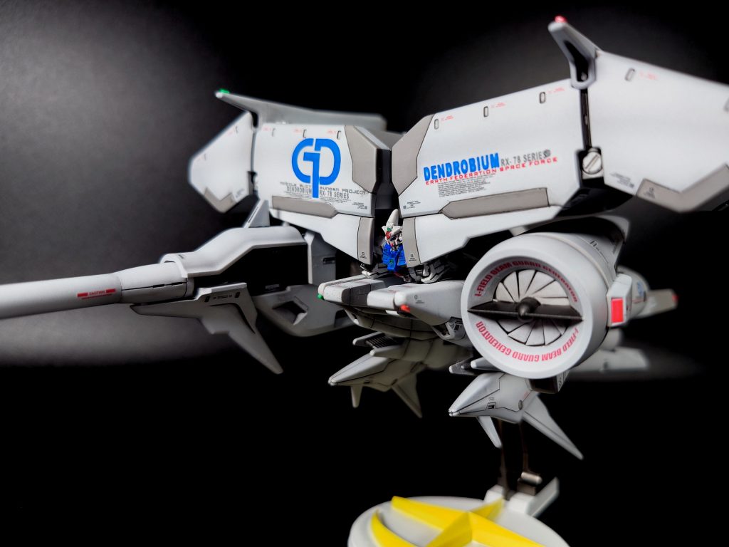 全身のほぼ７〜８割はインクジェットのプリンターを使った手作りデカール。ぶっちゃけ本体にかかった時間よりも明らかに手間がかかってます。それにしても作りが雑です…我ながら(^_^;)