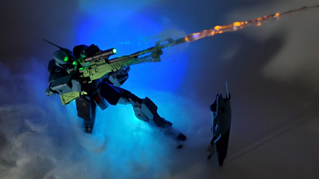 光りすぎて狙撃には向いてないのか