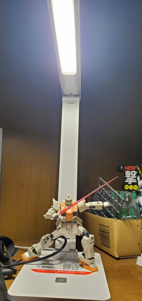 ほぼすぐみ、今回作るのにこのライト買いました