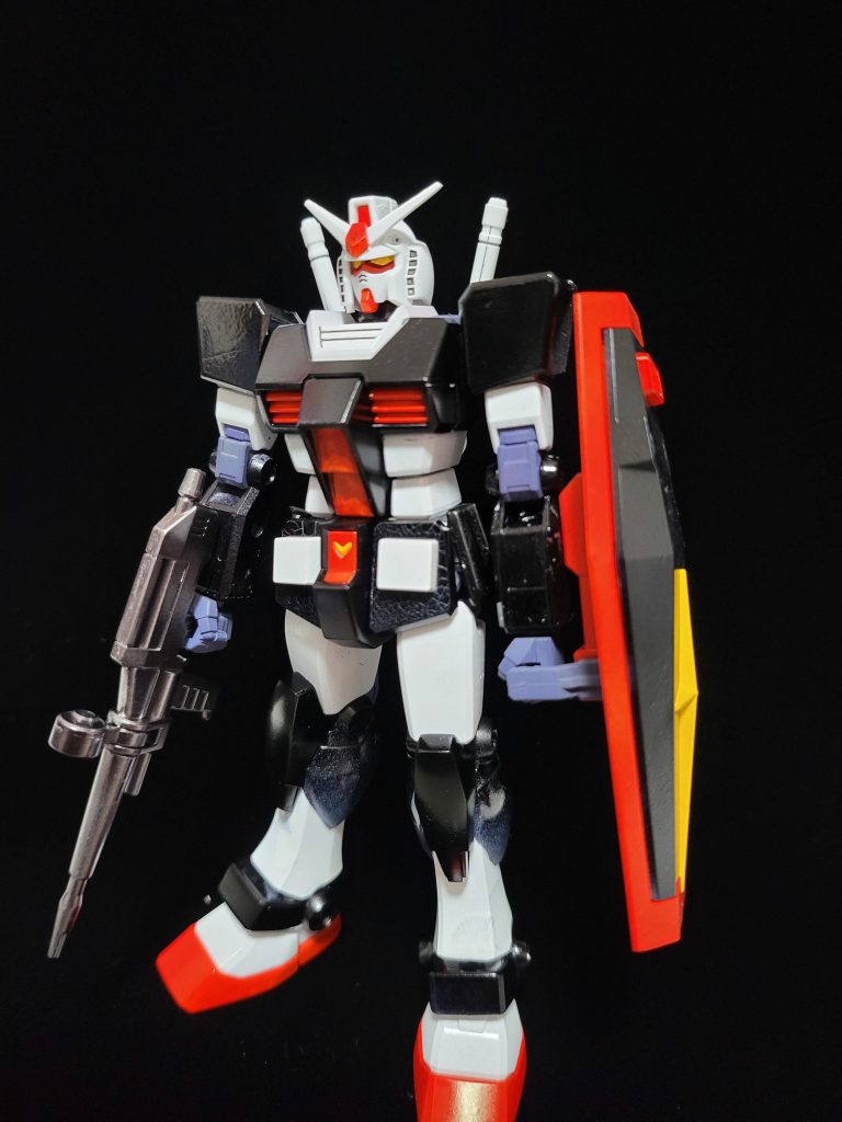 棒立ち状態塗装が割れてしまった所もあるけれど色分けはしっかりと出来たかな