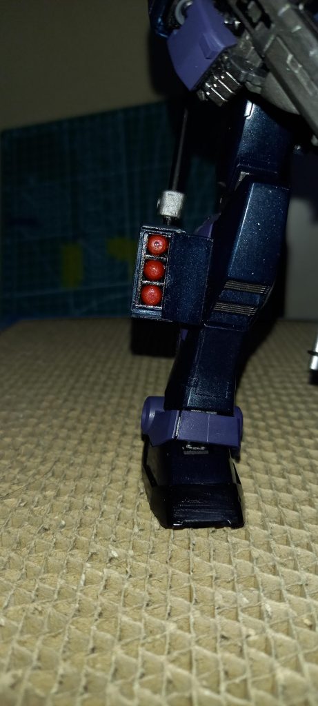 500mmロケットランチャーは1mm、0.5mmプラ板5mmプラ丸棒を使いスクラッチで作成