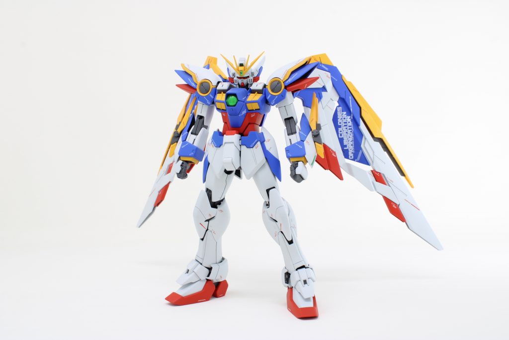 素の状態から好みでマシンキャノンのカバーは白にしました