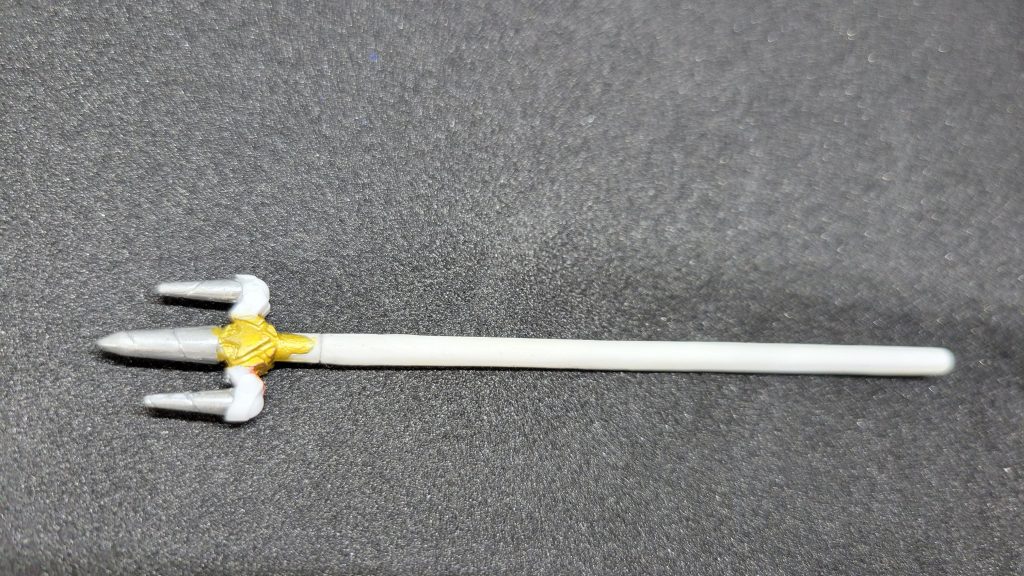 鑽頭三叉戟前後標誌進行過雕刻