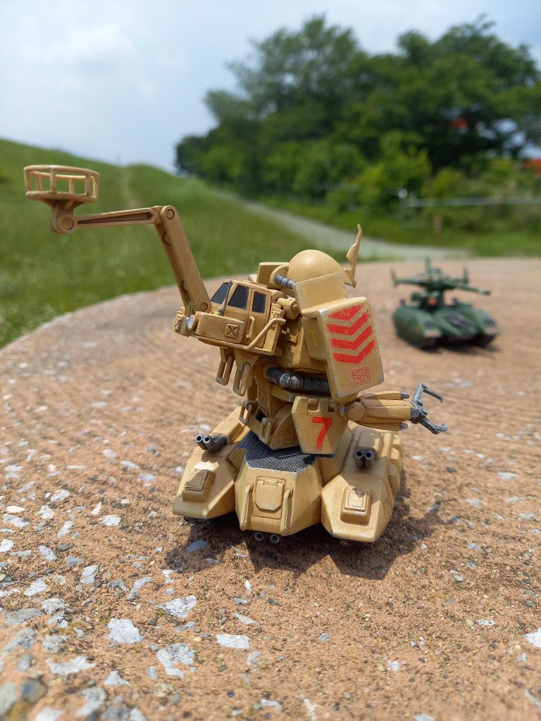 フックやライトを追加。