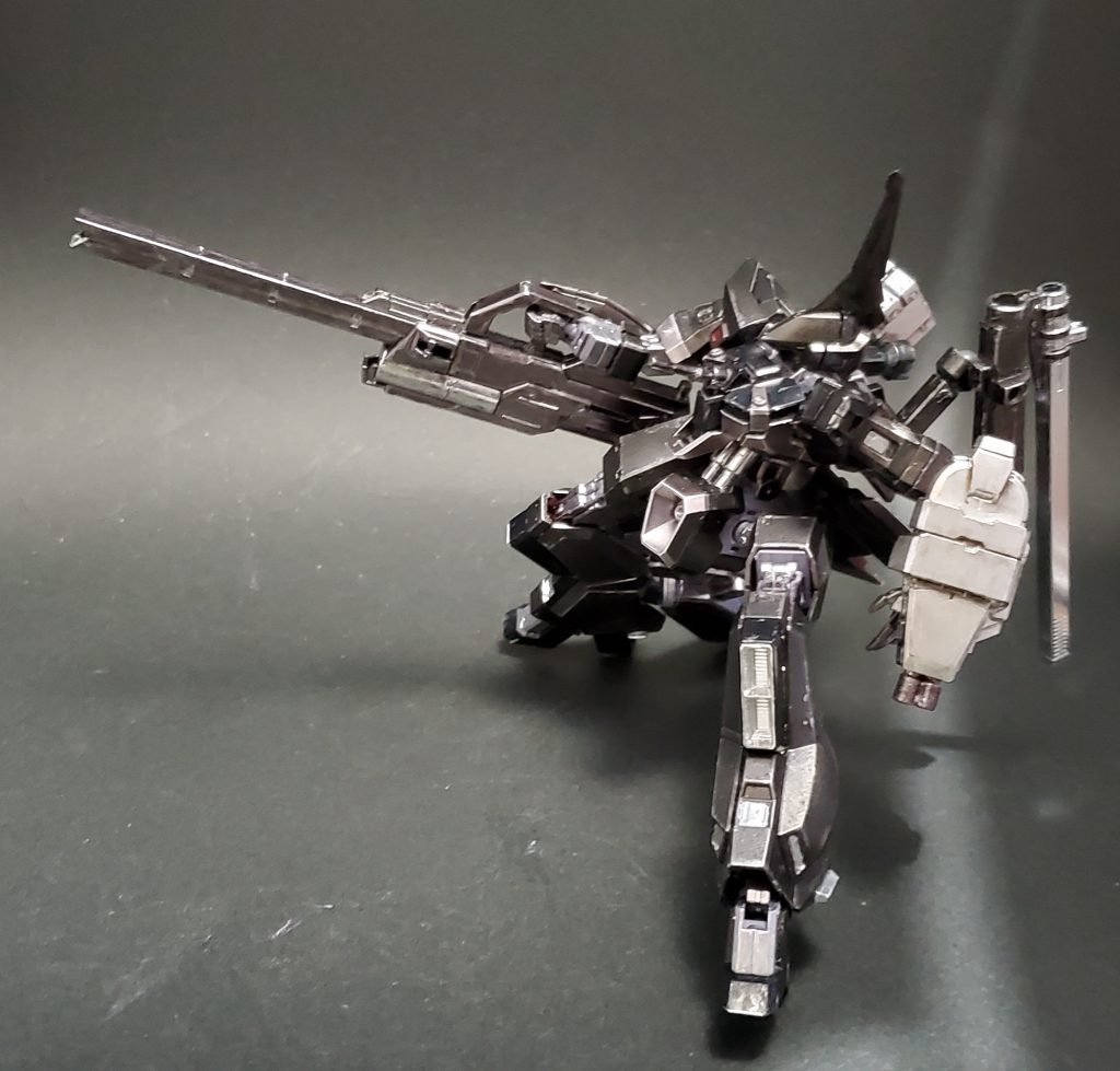 右腕武器 リニアライフル(レールガン)MSオプションセット7のレールガンを使用しています