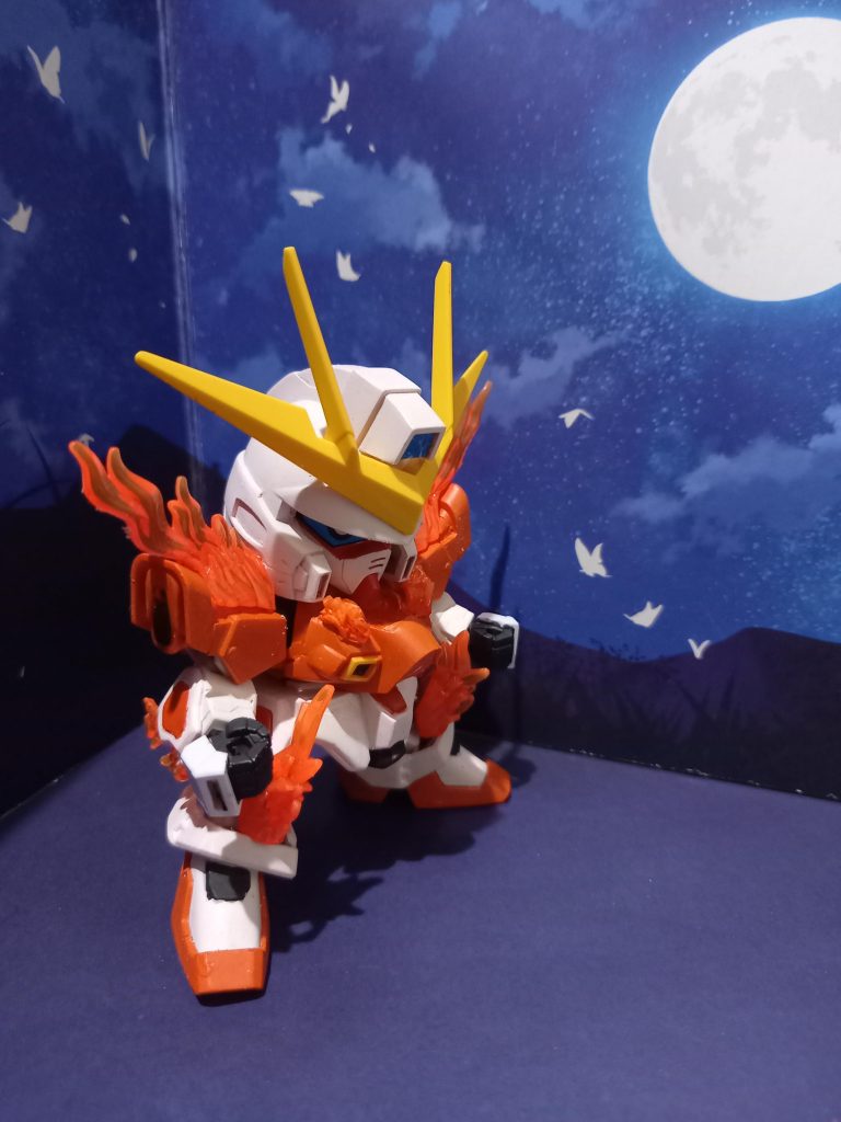 ヘルメットを深くして、肩を縮めてます。エフェクトは接着ですがひざのみブラボー差し込みです。