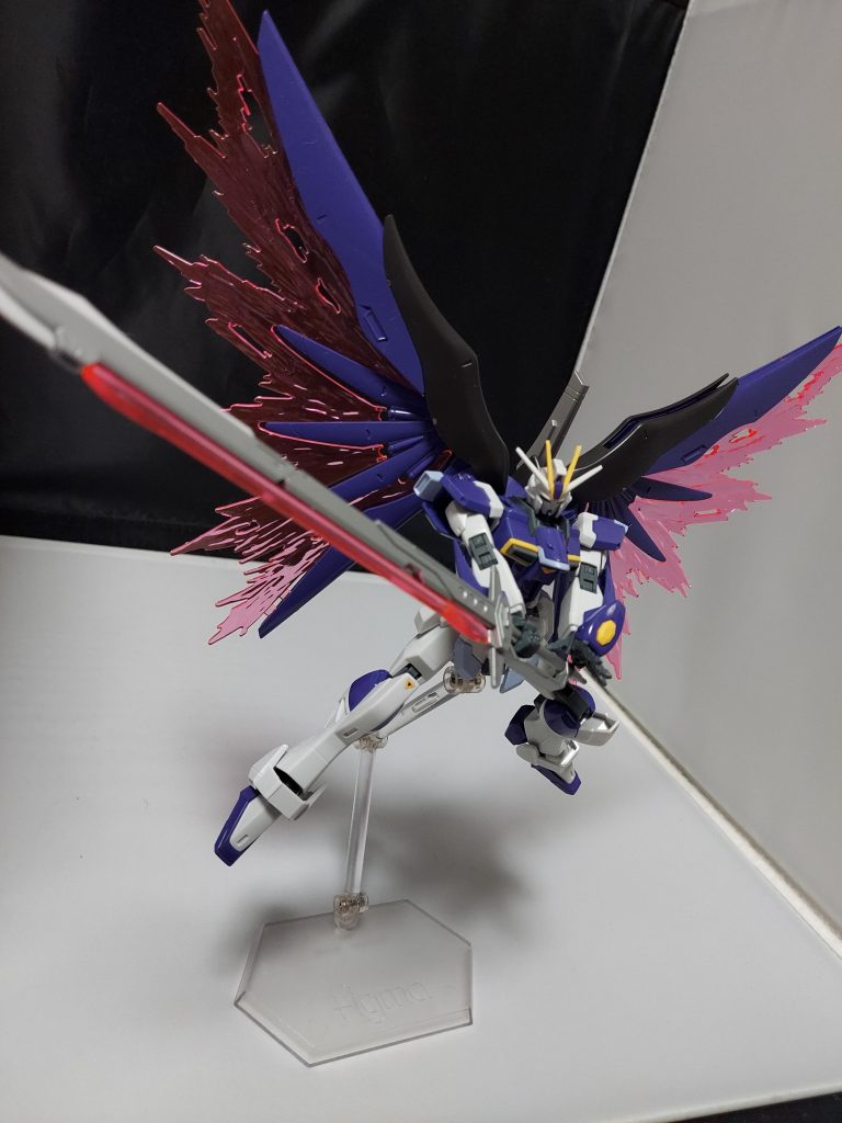 シン アスカがなんやかんや好きなので自ずと彼の機体が好きになるんですよ。すこしでもデスティニーとインパルスガンダムがかっこいいと思ってもらえると幸いです。