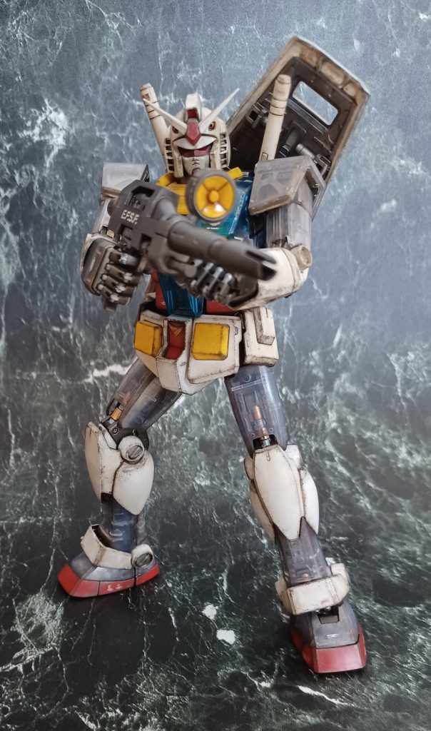 お次はガンダムと言えば☝️の立ち姿♥️