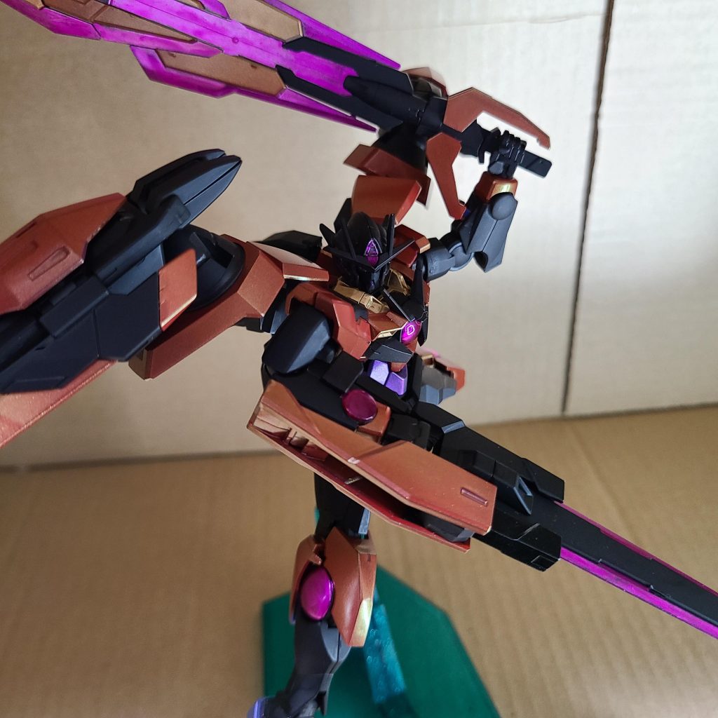 二刀流っぽいポージングこんなデカイ剣を振り回すんか…?