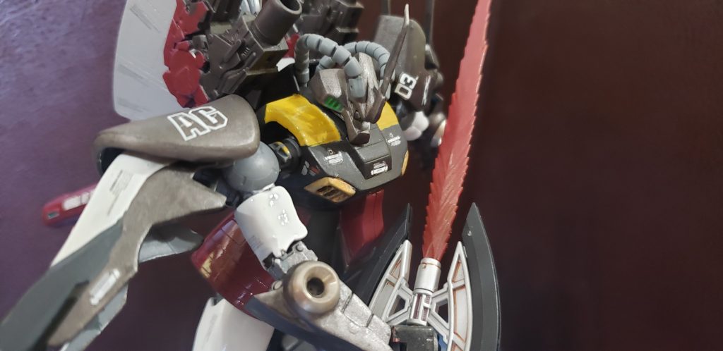 スミ入れすんの忘れてつや消し吹いたけど、まあいっかと諦めのつく機体です( 'ω')ふぁっ