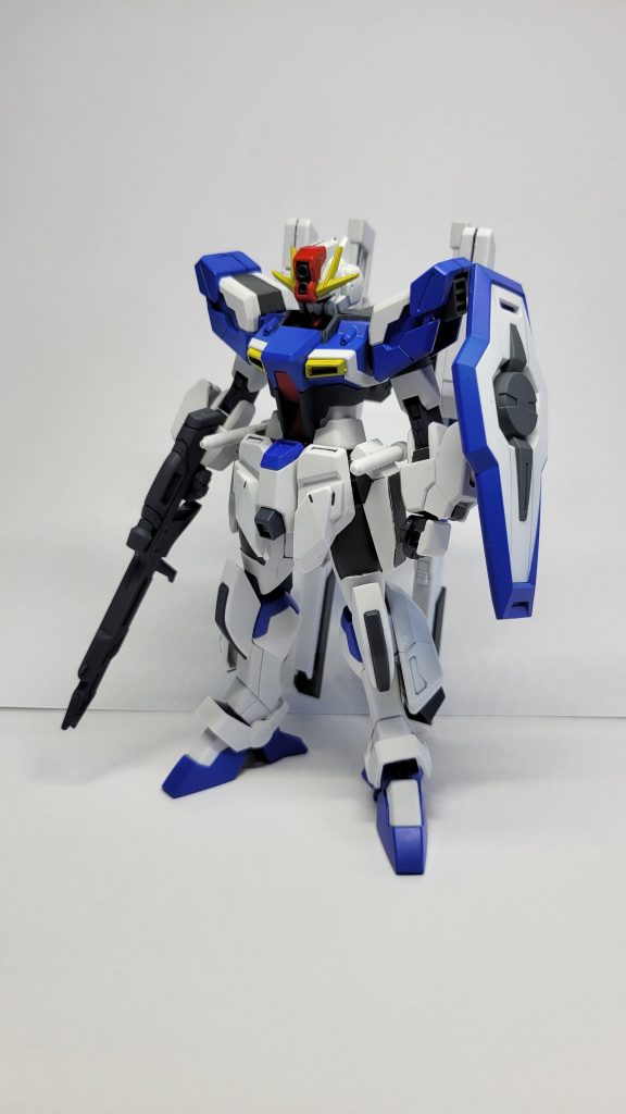 正面。頭部はセンサー強化の為にコマンドクアンタに。腕部は様々な武器に対応できるようにジュピターヴのものに変更しました。