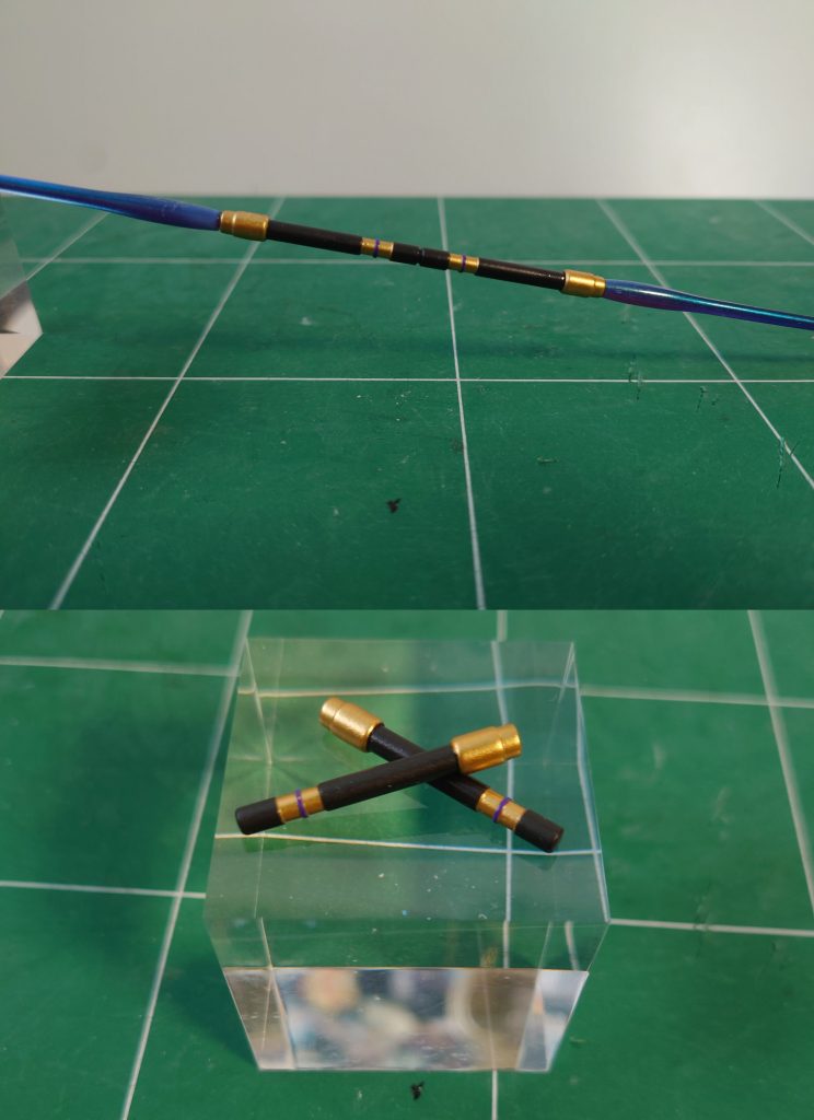 MA-M02G シュペールラケルタ ビームサーベル今回友人宅の撮影ブースをお借りして投稿用の写真を撮ったのですが、撮影日にうっかりビームサーベルとビームエフェクトを忘れてしまって悲しい思いをしました。サーベルも持ち手に紫のワンポイントを入れたり、ビームエフェクトを機体色に合わせた色に塗装したりと拘っているので、いつかちゃんと撮り直したいです。制作風景