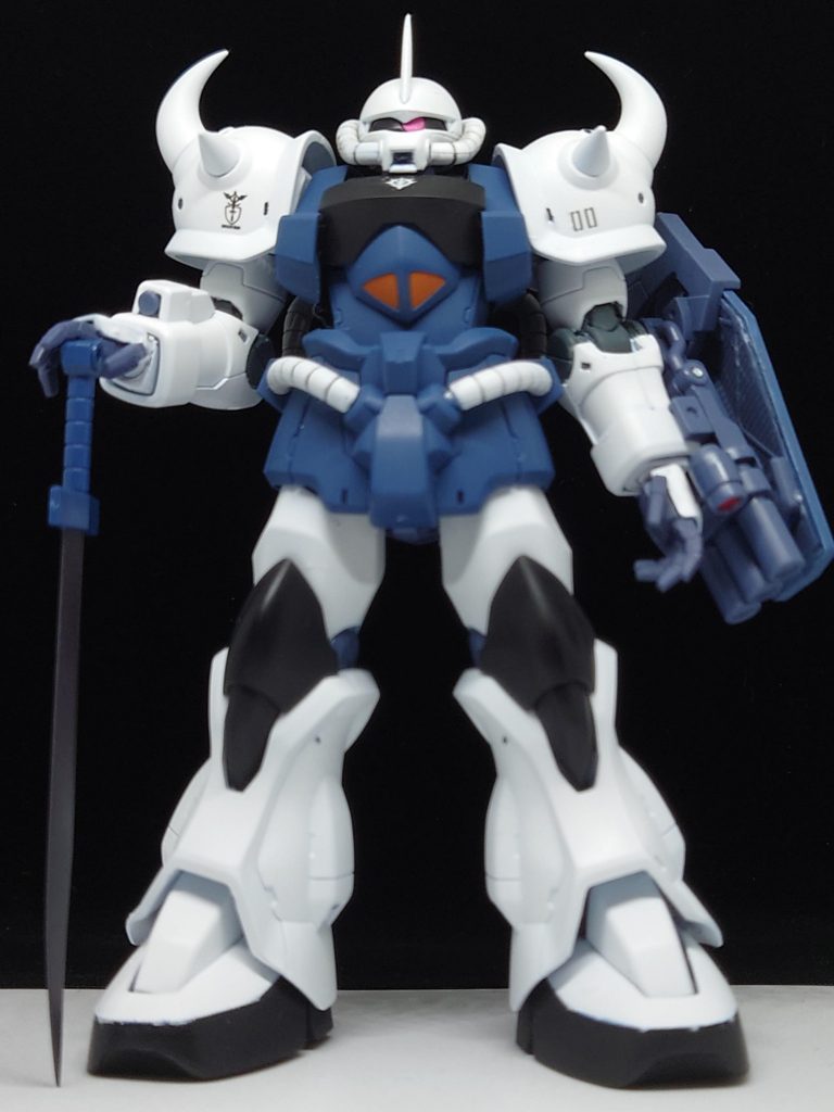 正面から見るとただの白いB-3で寂しいので、右肩に首都防衛大隊の部隊章をあしらってみました。