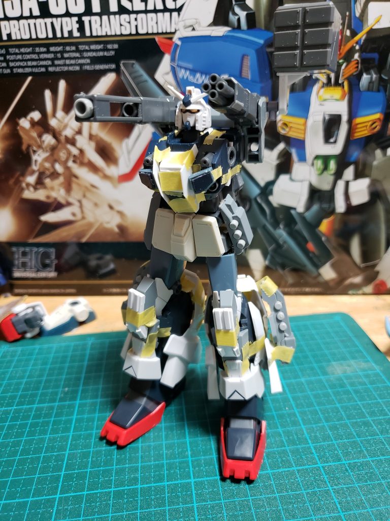 最初はただパージできる装甲として製作していましたが、段々ともっと重装甲にしたい欲がでてしまい…