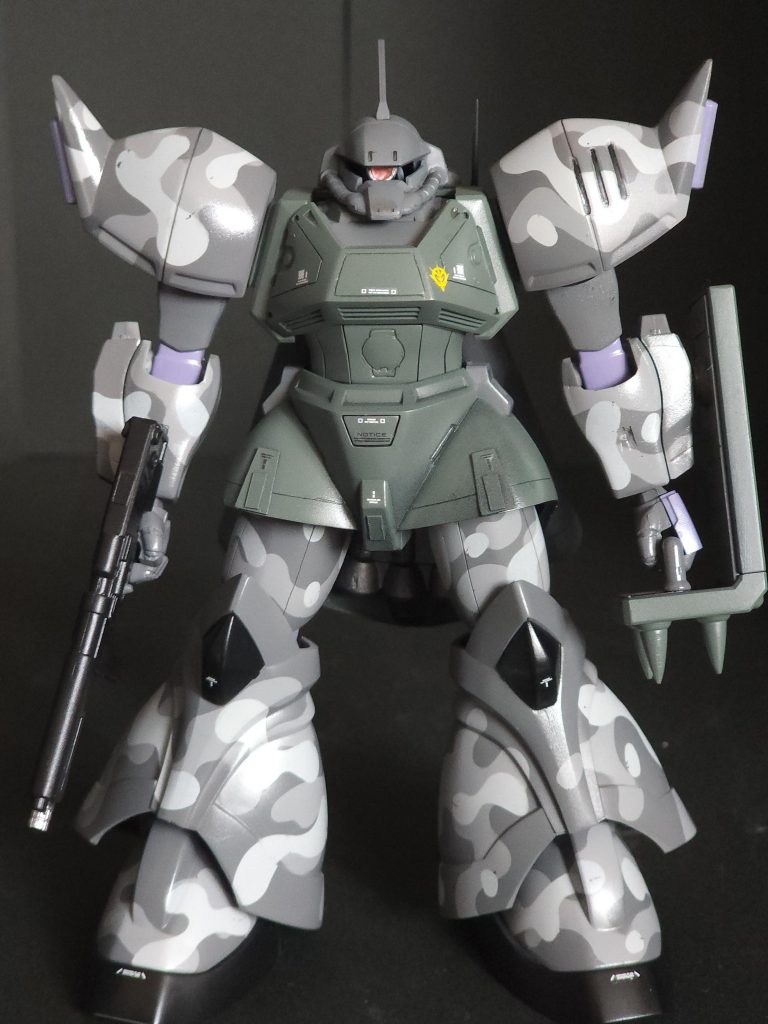 モノアイは別パーツ化してみました。可動はしませんが…詳しくは下段で説明してます。