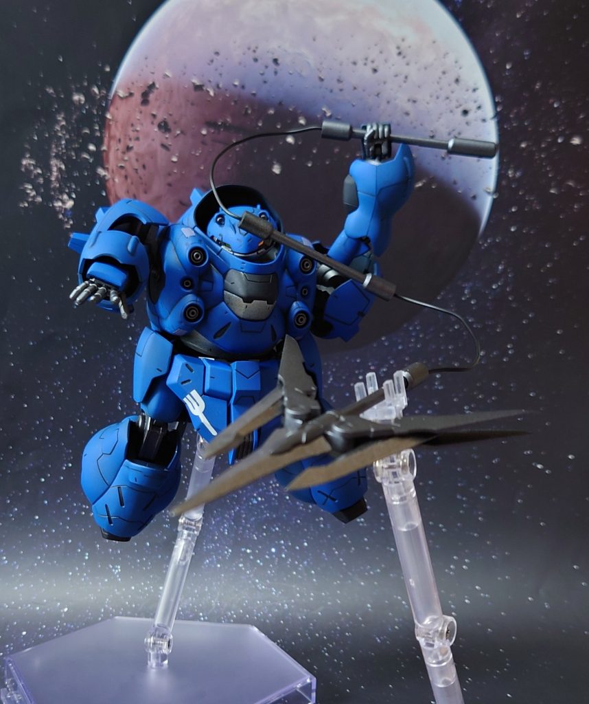 ガンダムグシオン参戦、仕込みトライデントによる奇襲攻撃。