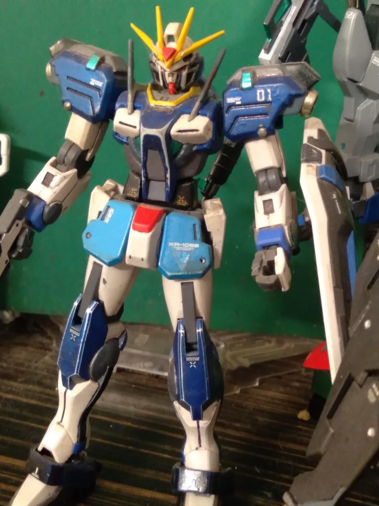 This is GN-R1 Gundam Gemini. The high speed mobility unit