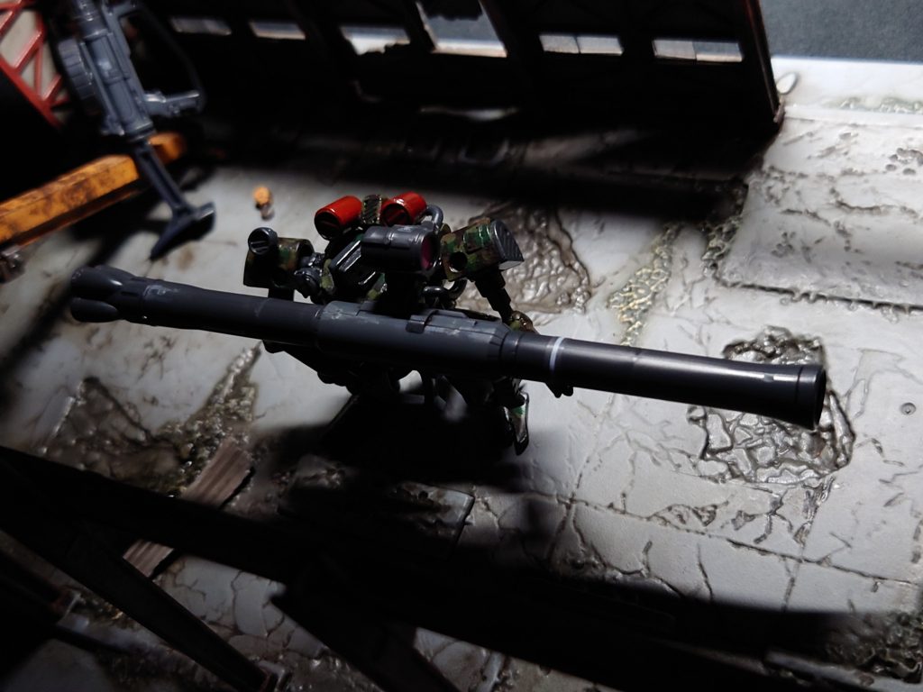 「なんの! まだ武器はあるんやぁぁぁ!」・・・