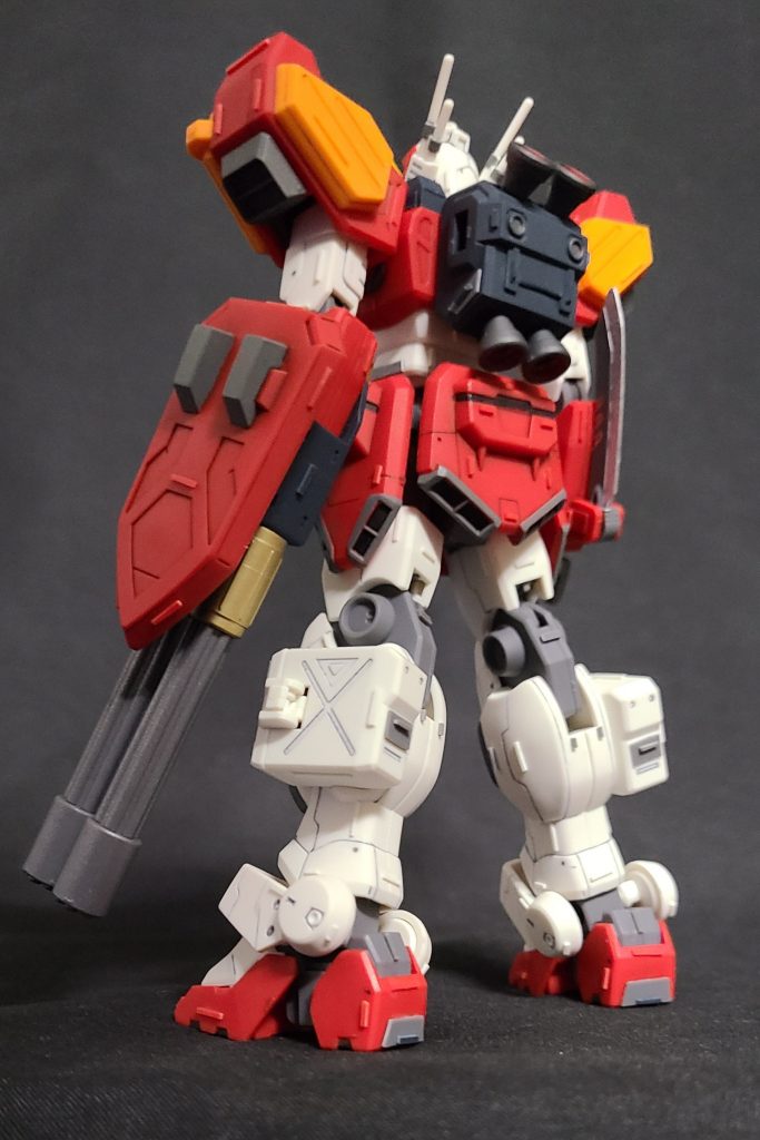 貧素なランドセル、ミサイルポッドの裏面に成型色プラ板で情報量up