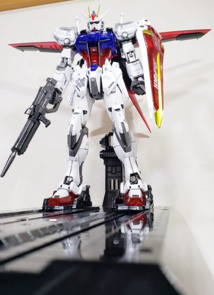 カタパルトデッキが付属。アクションベースとして使えばSEED撃ち再現可能ww