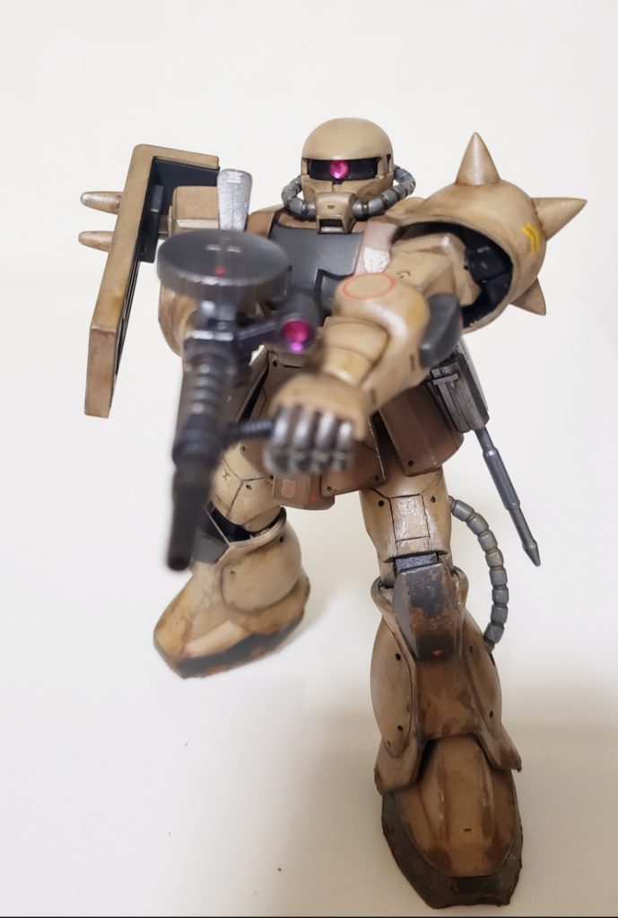 付属武器①ザクマシンガン。