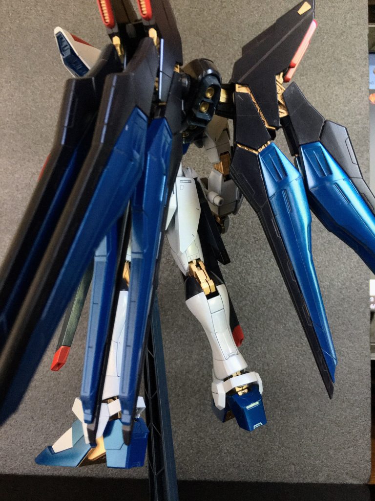 ブルーと濃紺の部分の調色は気に入ってます(*´▽｀*)