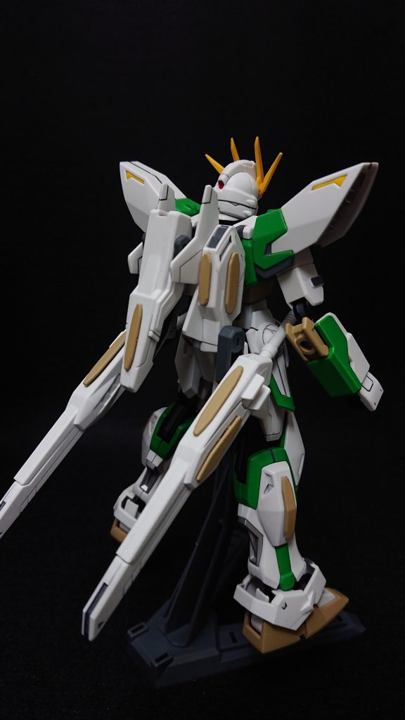 使用した塗料タミヤカラースプレー・ブラック・シルバーリーフ・パークグリーン・ライトサンド・クロームイエロー・ライトメタリックブルー